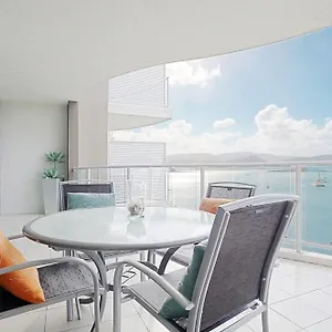 ***** Aparthotel At Marina Shores Australia