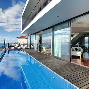  Villa Ocean Sight By Lovelystay Portugal